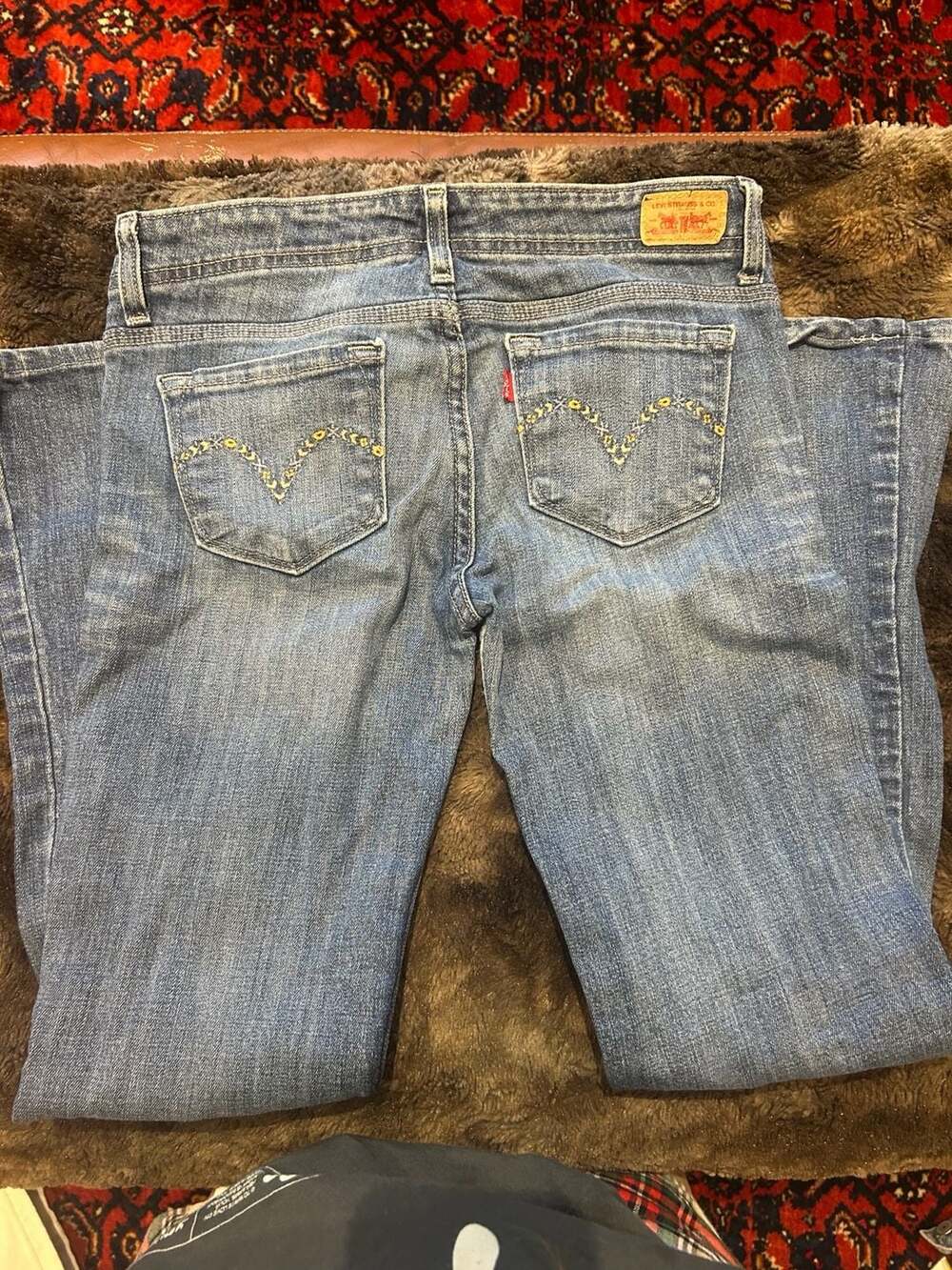 Levi's Women's Genuinely Crafted Embroidered Back Pocket Jeans Size 5 M